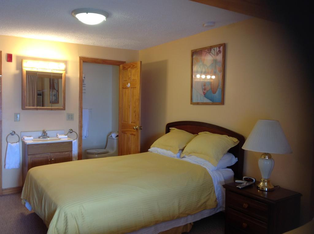 The Moulton Hotel Hampton Extérieur photo
