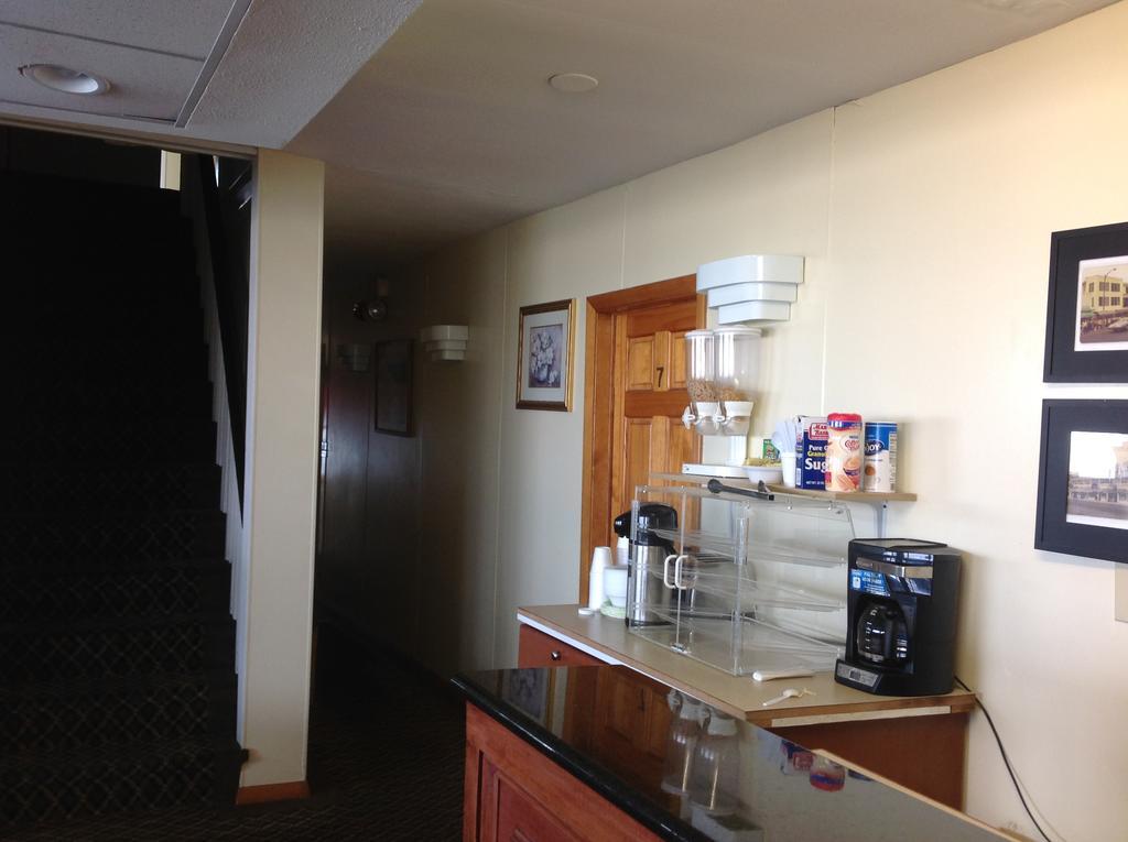 The Moulton Hotel Hampton Extérieur photo