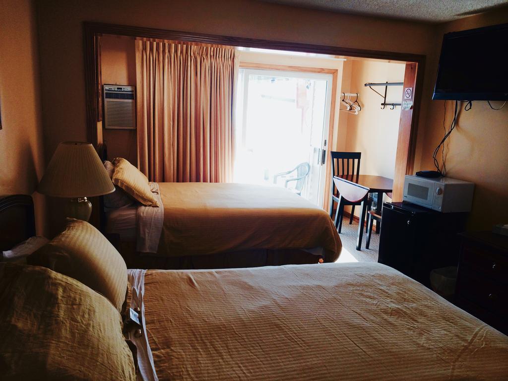 The Moulton Hotel Hampton Extérieur photo
