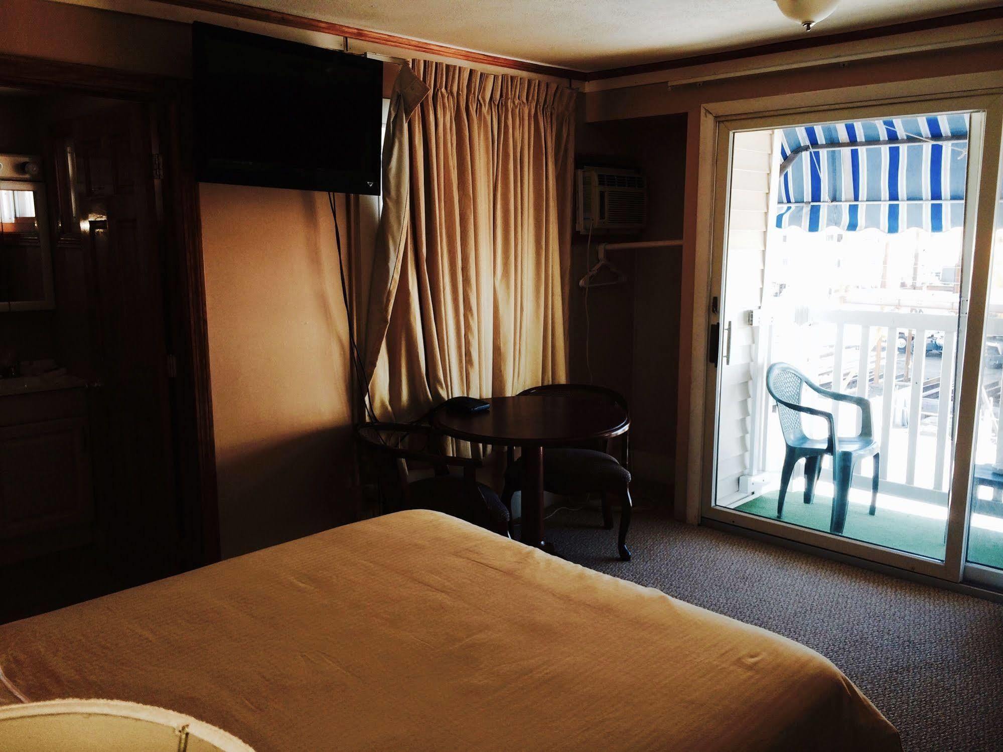 The Moulton Hotel Hampton Extérieur photo
